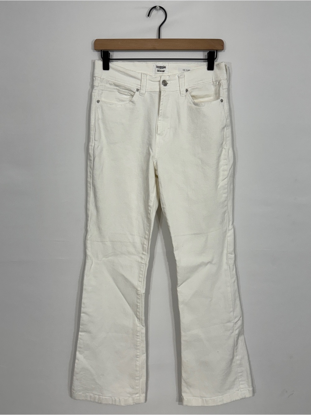 WJ486 {Kensie} "The Flare" White High Rise Denim Jeans